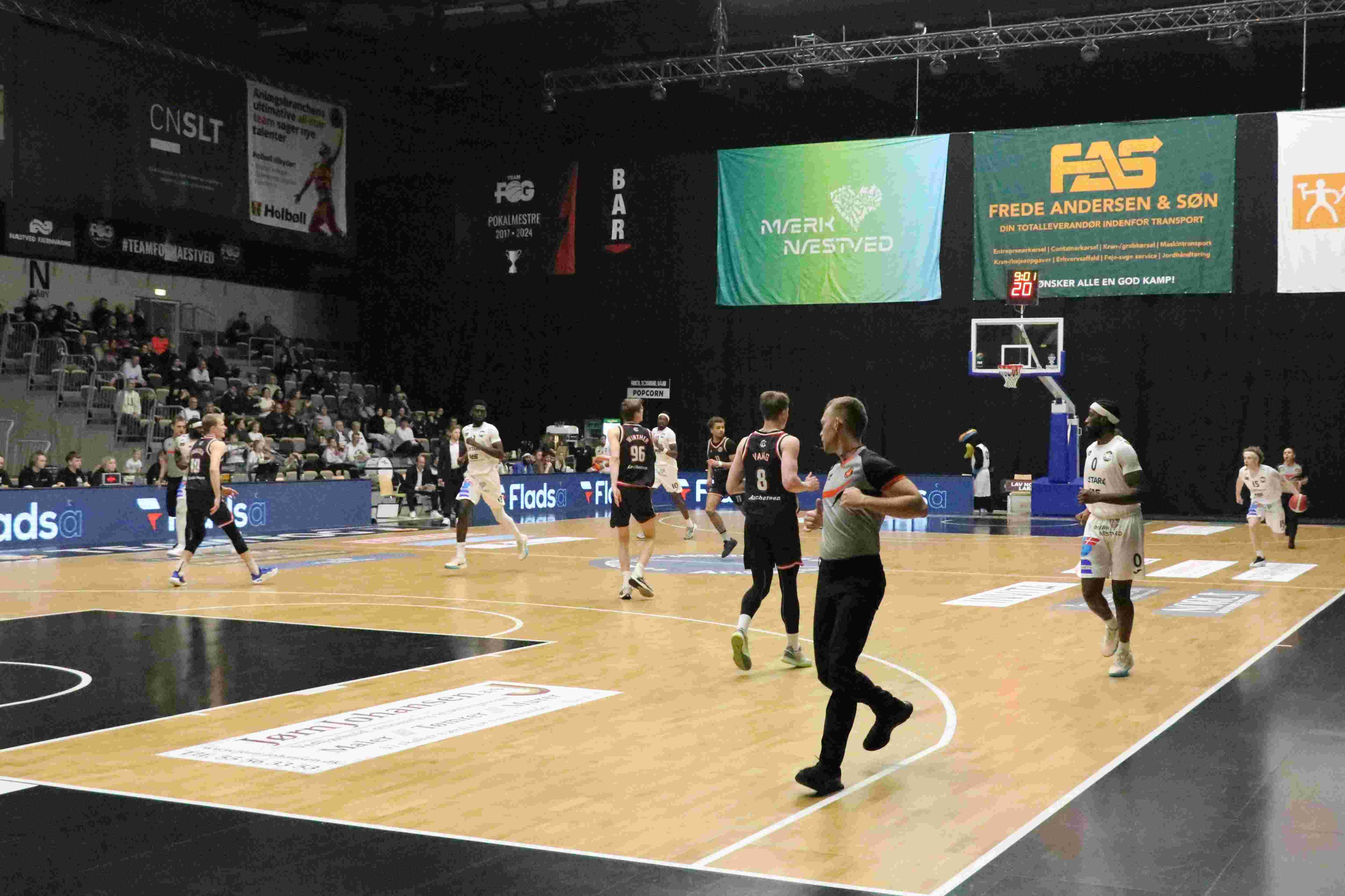 Team FOG Næstved nåede ikke målet om semifinaler i sidste sæson. Men det blev alligevel til et overskud i regnskabet. Foto: John Ringstrøm