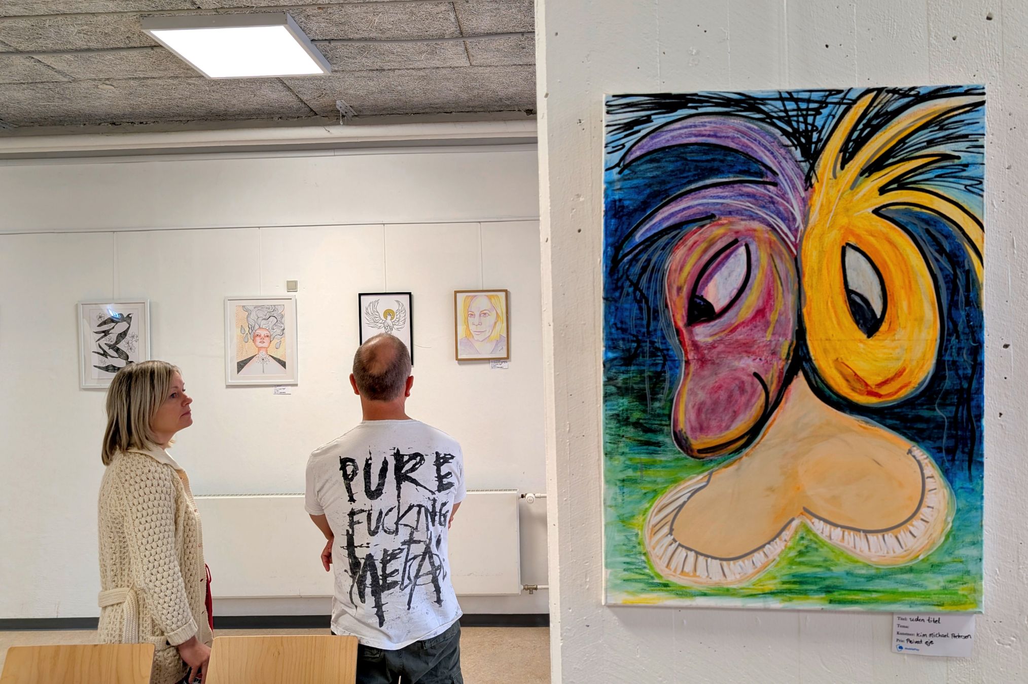 Både store og små kunstværker fangede publikums interesse. Foto: Kvisten