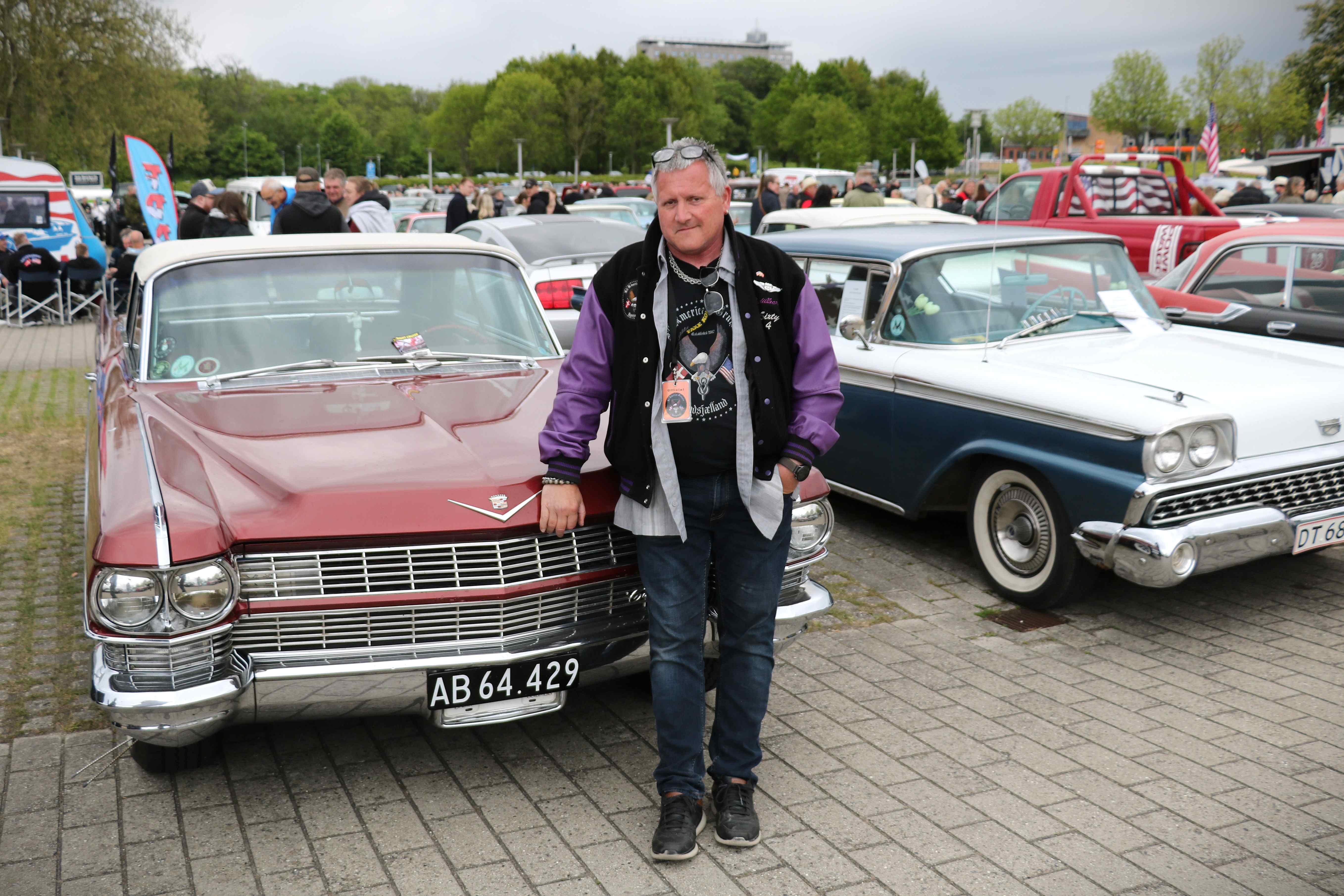 Leif Guldhammer er formand for den lokale AAC-afdeling, men var i Rådmandshaven samlet med US-bilentusiaster fra flere dele af Sjælland. Foto: John Ringstrøm