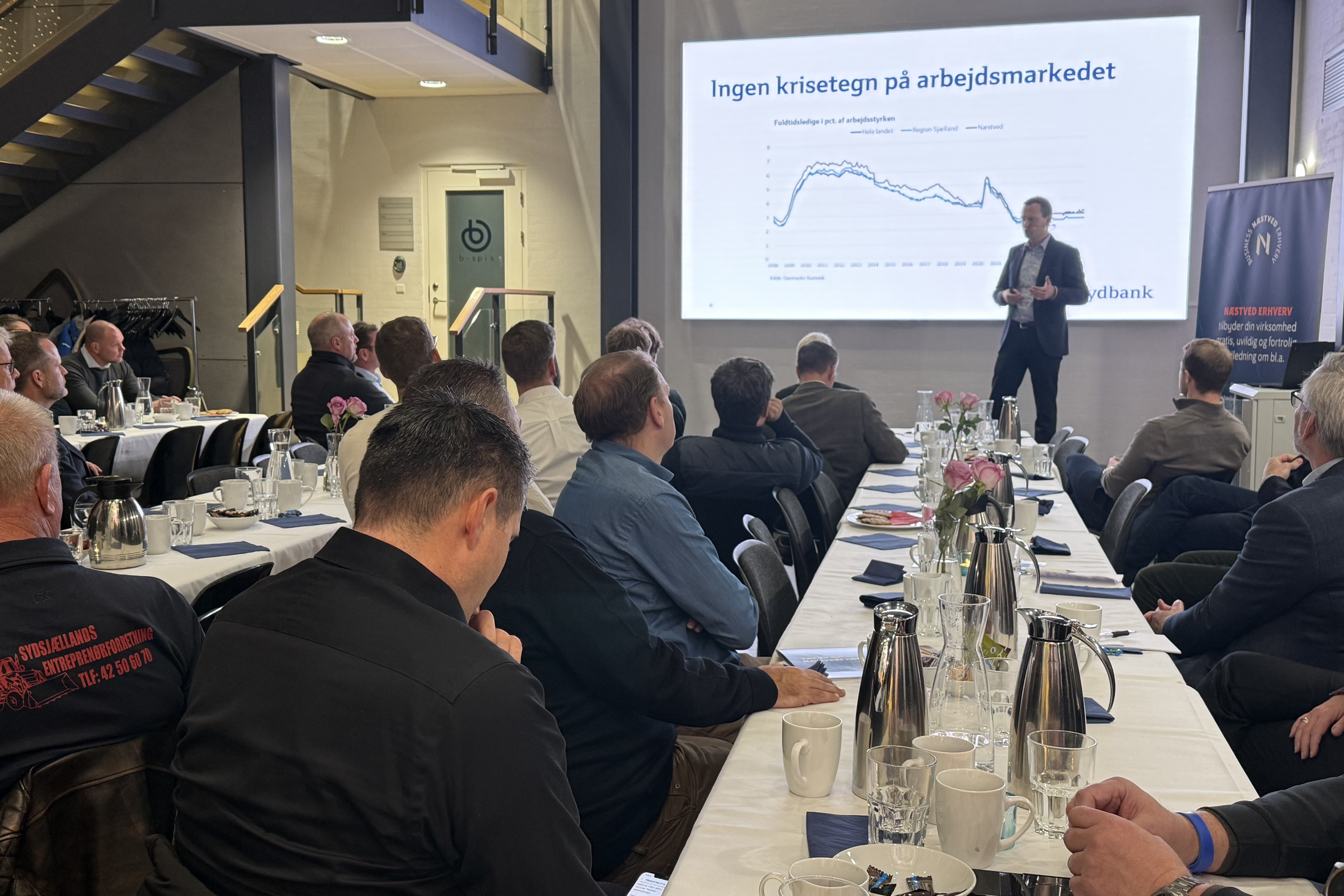 Morten Laugesen fra Sydbank gav deltagerne et indblik i den overordnede økonomi i byggebranchen. Foto: Næstved Kommune