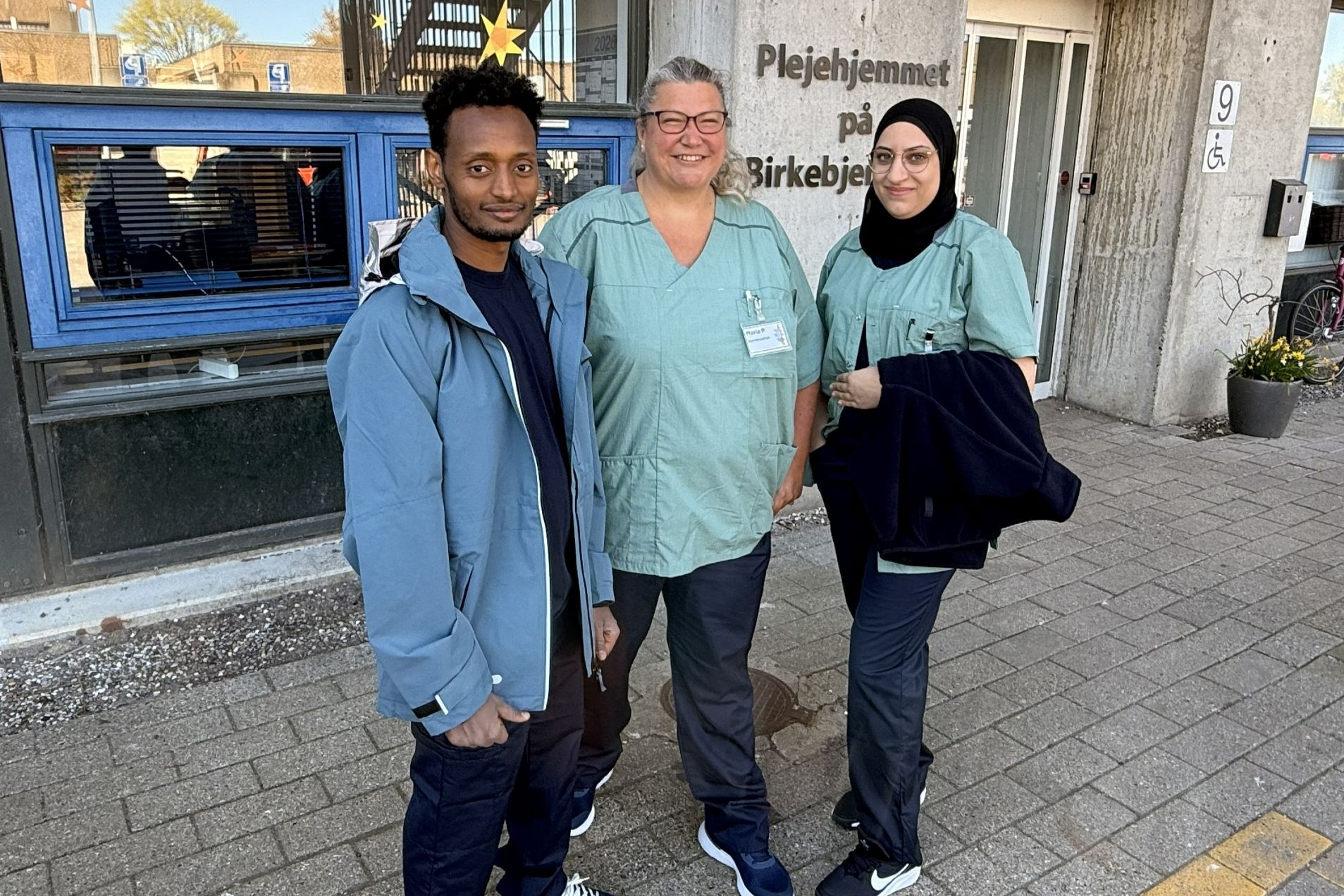 Nyt tøj til medarbejdere i ældreforsorgen. Foto: Næstved Kommune
