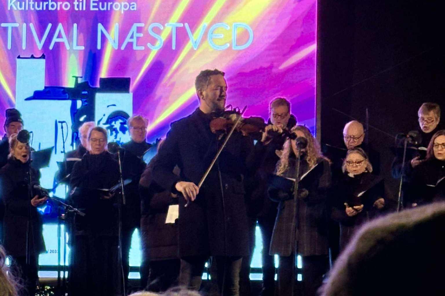 Bjarke Falgren fremførte sit nummer "Severin" live for første gang. Foto: Maja Meisner