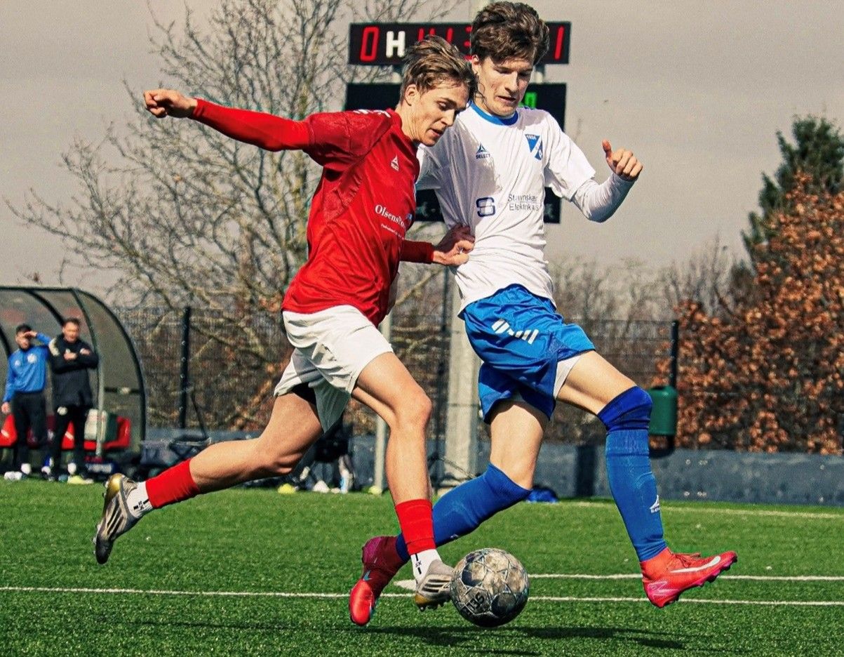 Mathias Westphal i et forsøg på en dribling. Foto: Skjoldborg Foto