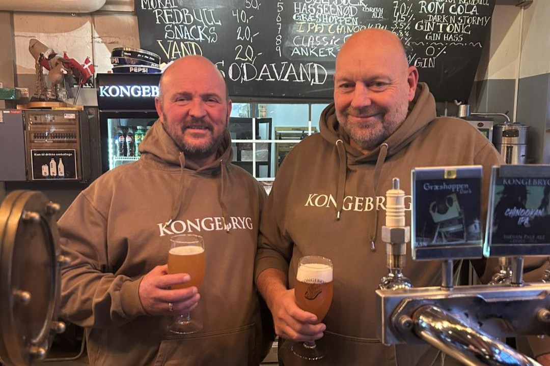 Frank Hansen og Ole Pilemand takker af på Kongebryg. Foto: Privat 