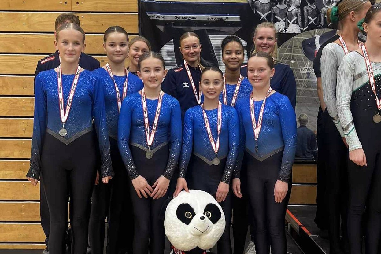 HGs U14-piger fik en flot sølvmedalje med hjem fra SM.