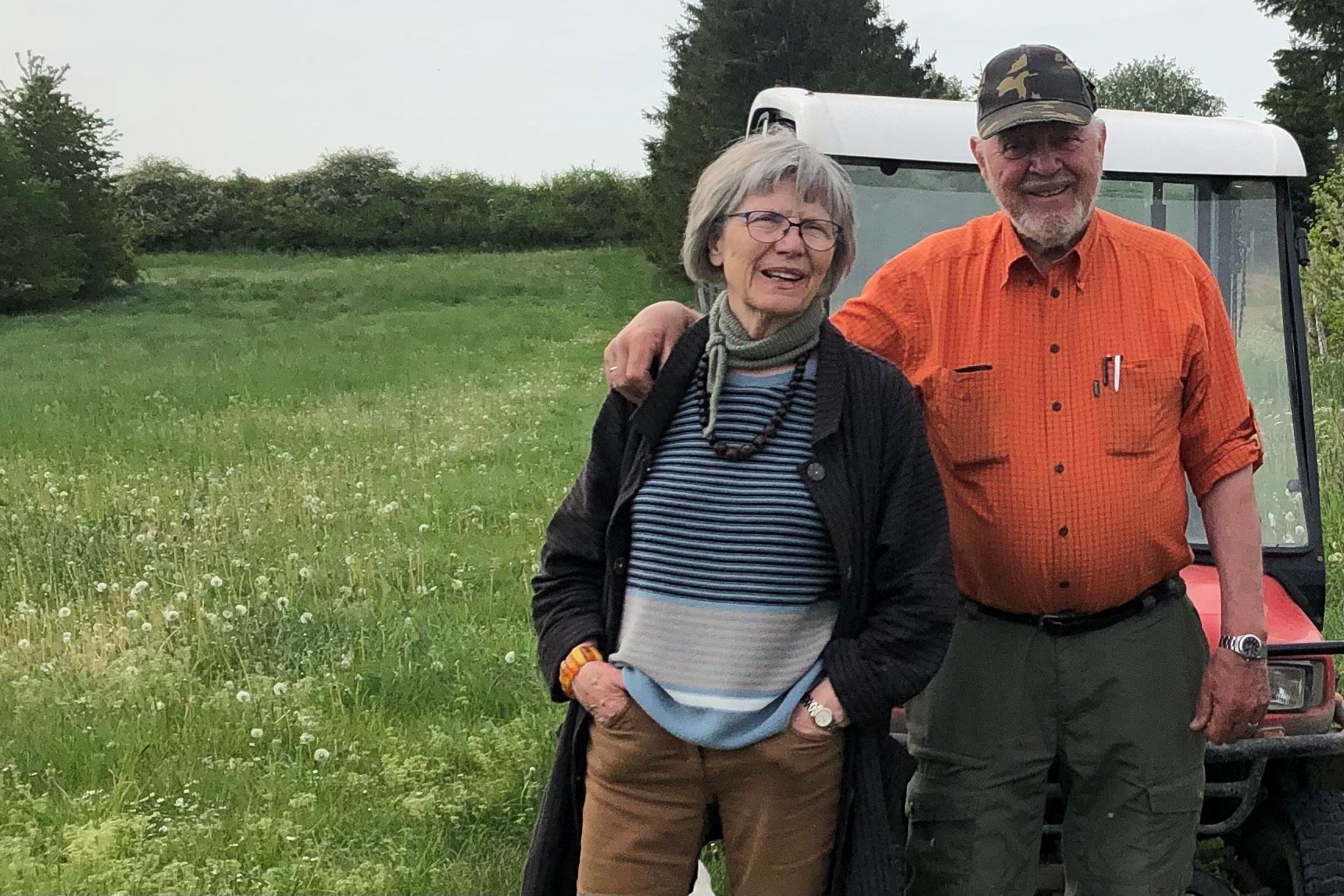 Grethe og Karsten Hansen lukker ned for en juletradition i Hjulebæk. Foto: Privat