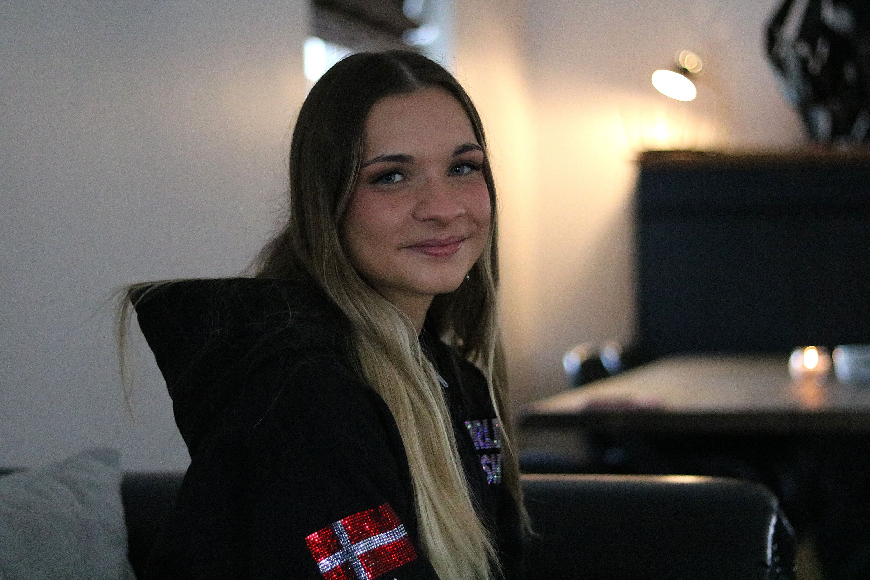 Liva Mortensen giver den fuld gas på dansen efter sommerferien. Foto: John Ringstrøm