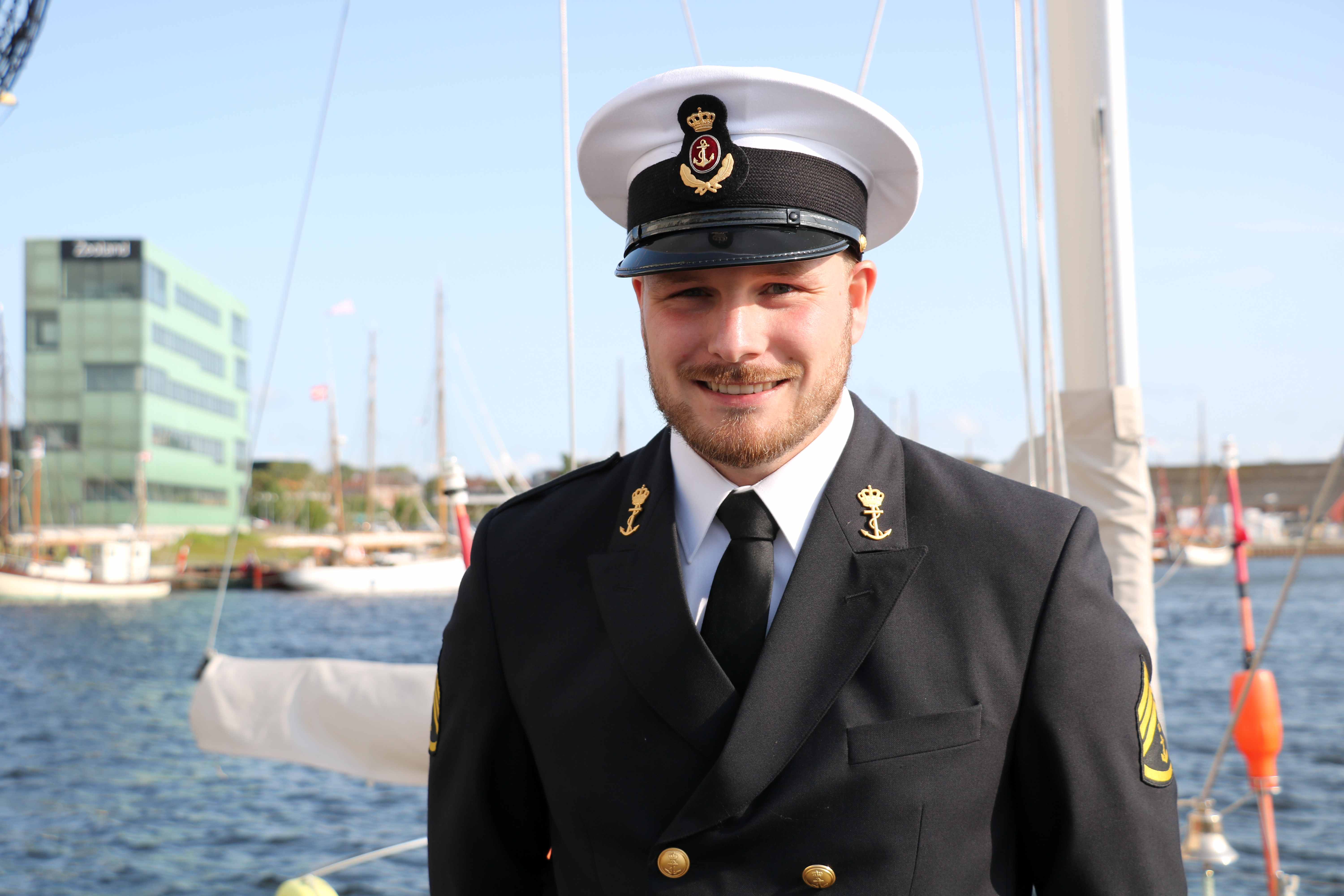 Søren Hansen er kommet med Søværnets Svanen. Foto: John Ringstrøm