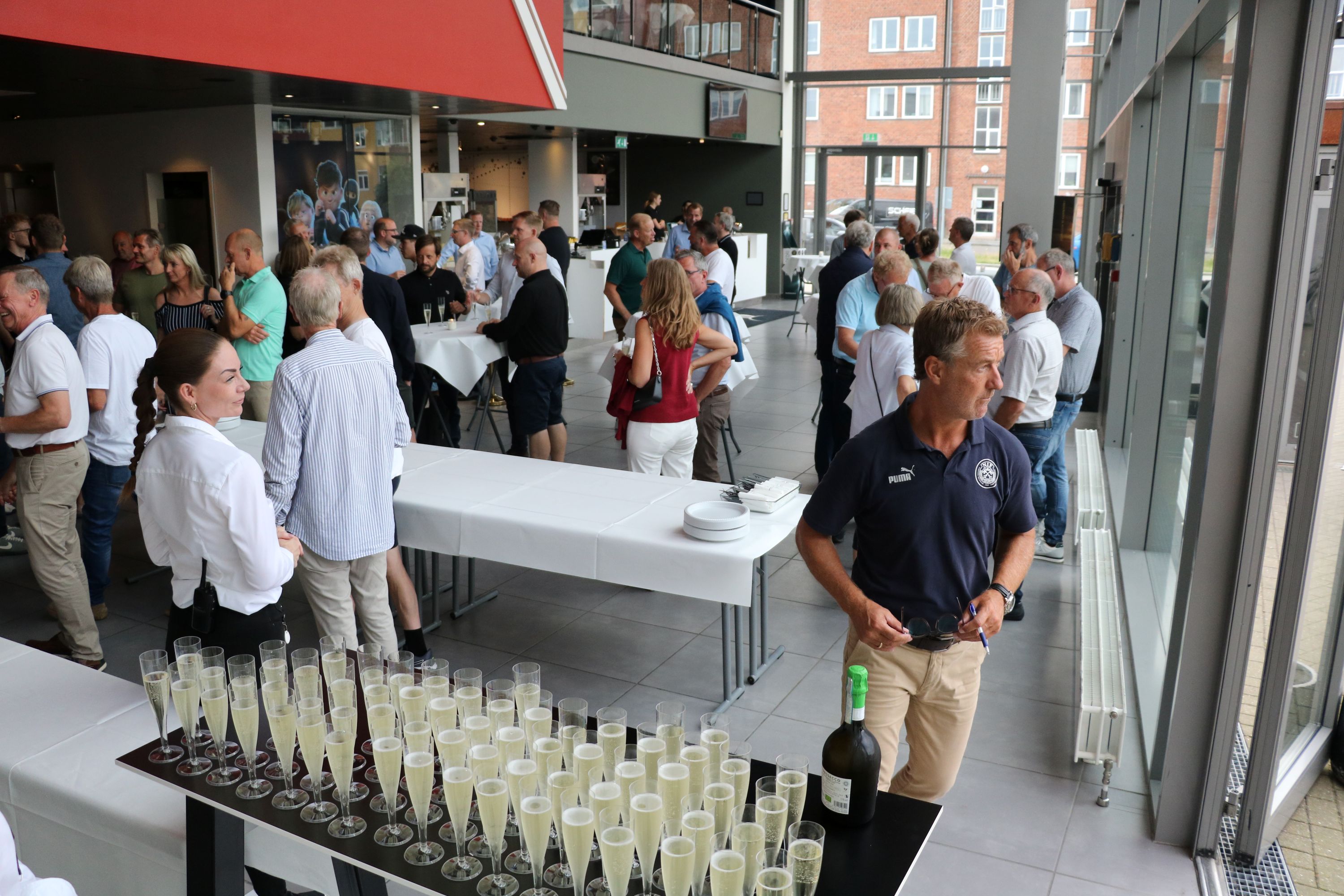 Nordisk Film Bio lagde foyer og biosal til Næstved Boldklubs kickoffmøde. Foto: John Ringstrøm