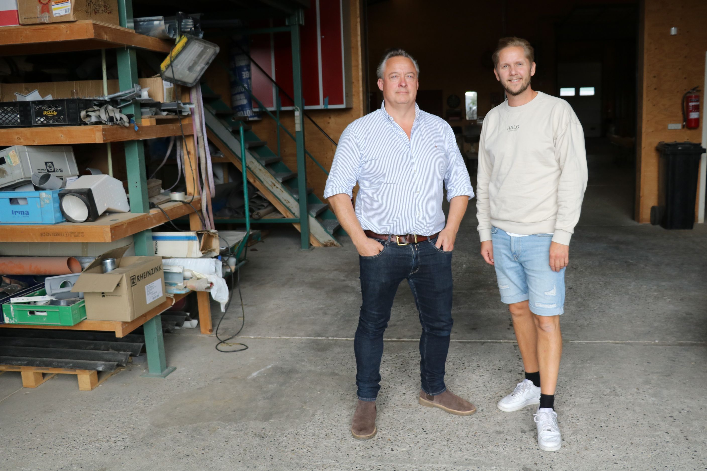 Anders Brandelev Paulsen (t.v.) og Thomas Munch Jakobsen har etableret et godt makkerskab i tømrerfirmaet. Foto: John Ringstrøm