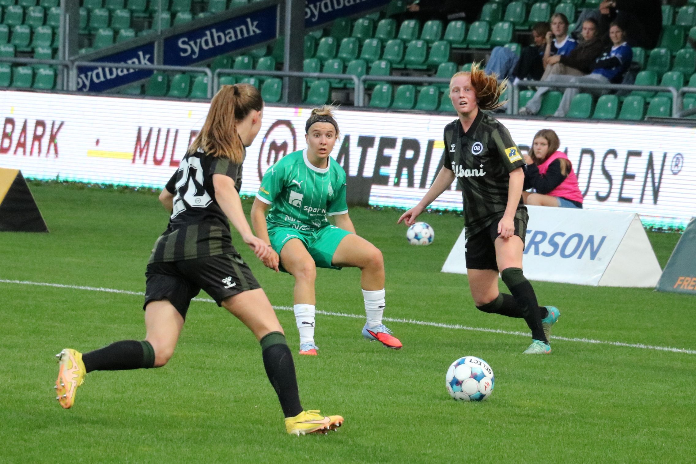 Marta Grosso (i grønt) scorede til 1-0 for Næstved HG. Foto: John RIngstrøm