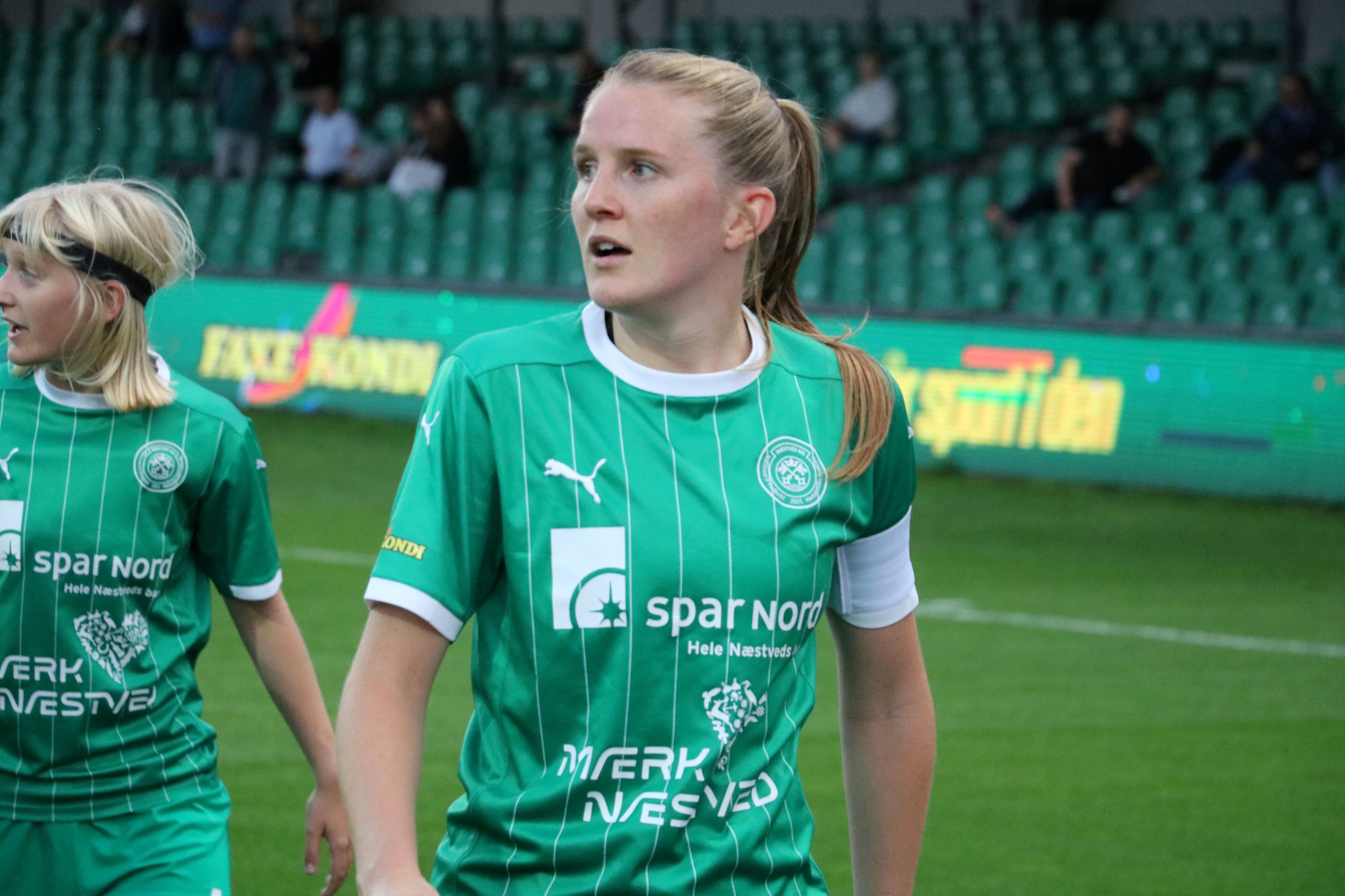 Næstved HGs anfører Katrine Krag-Andersen og holdkammeraterne tabte sæsonens sidste kamp stort. Foto: John Ringstrøm