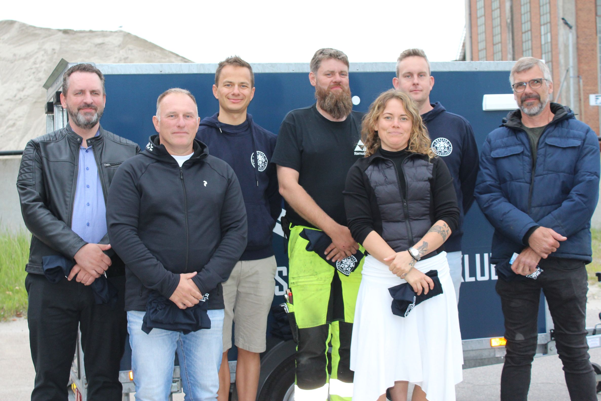 Flere medlemmer med nye certifikater. Foto: Privat