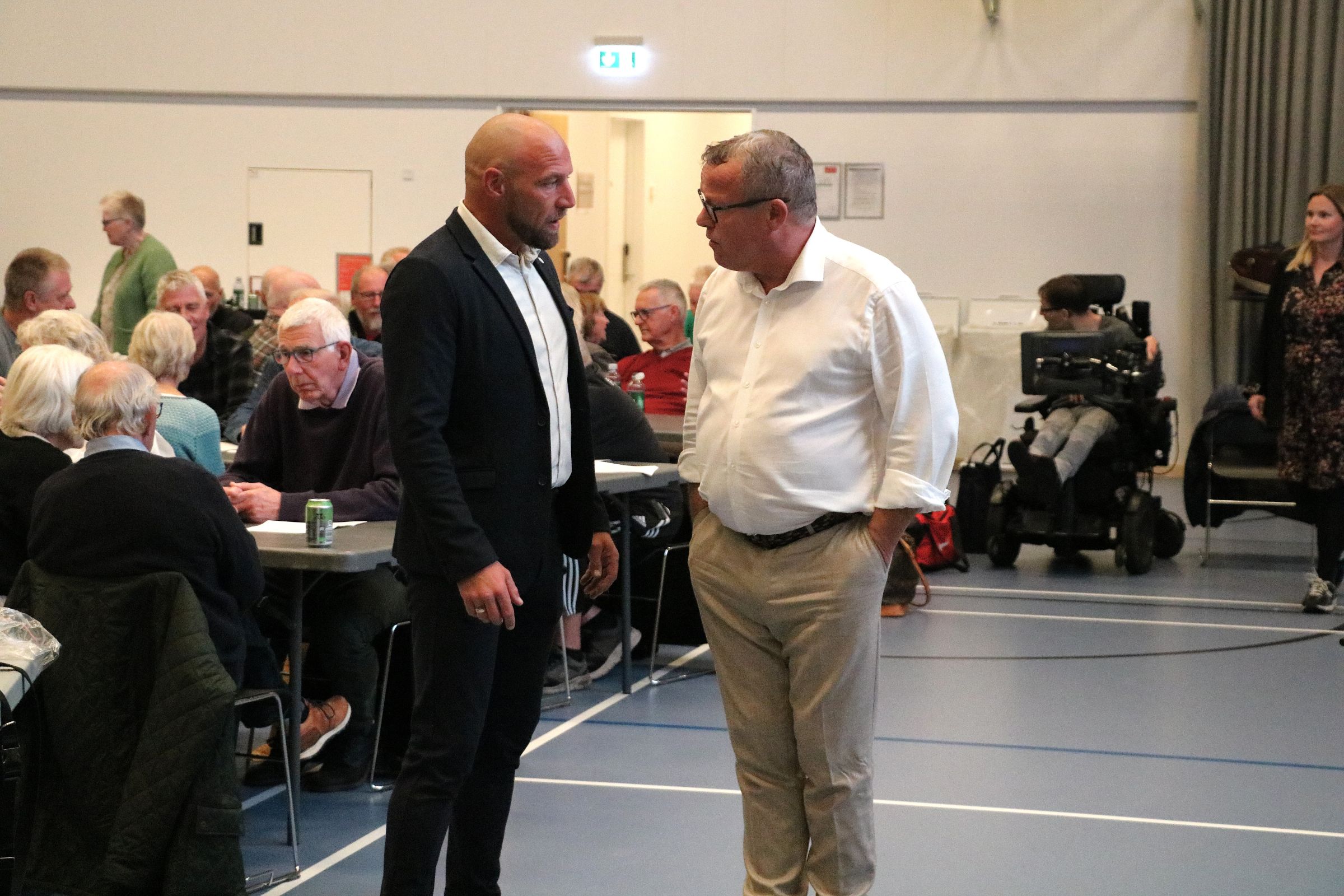 Nicolai Hartmann i samtale med Liberal Alliances Kasper Schneider. Foto: John Ringstrøm