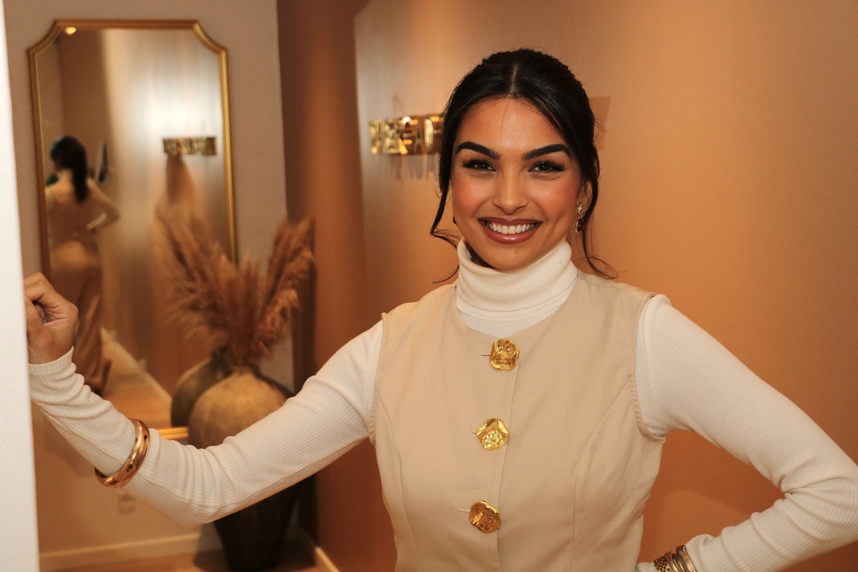 Sabina Thorsen er ikke kun en smuk kvinde, hun er også en driftig forretningskvinde, der driver ST Beauty i Østergade. Foto: John Ringstrøm