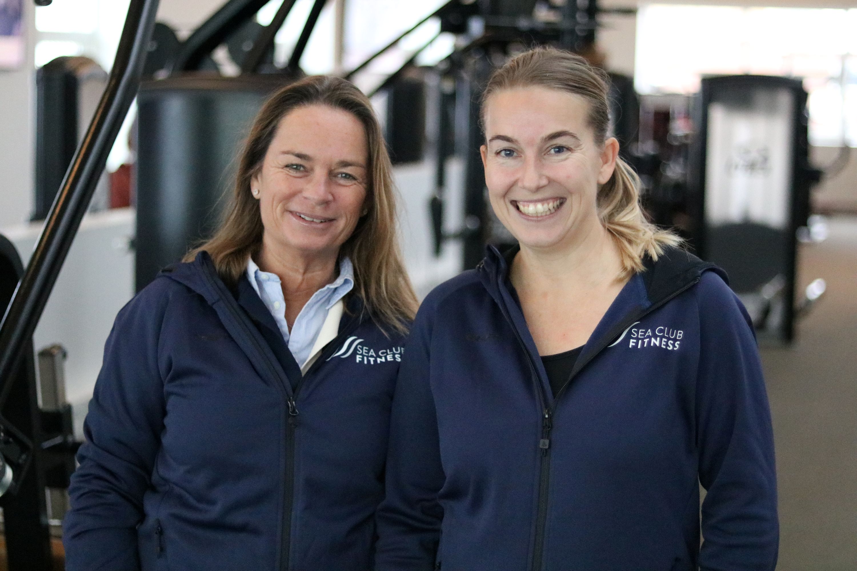 Helle Brandt Petersen og Carina Bisgaard er meget tilfredse med udviklingen i Sea Club Fitness. Foto: John Ringstrøm