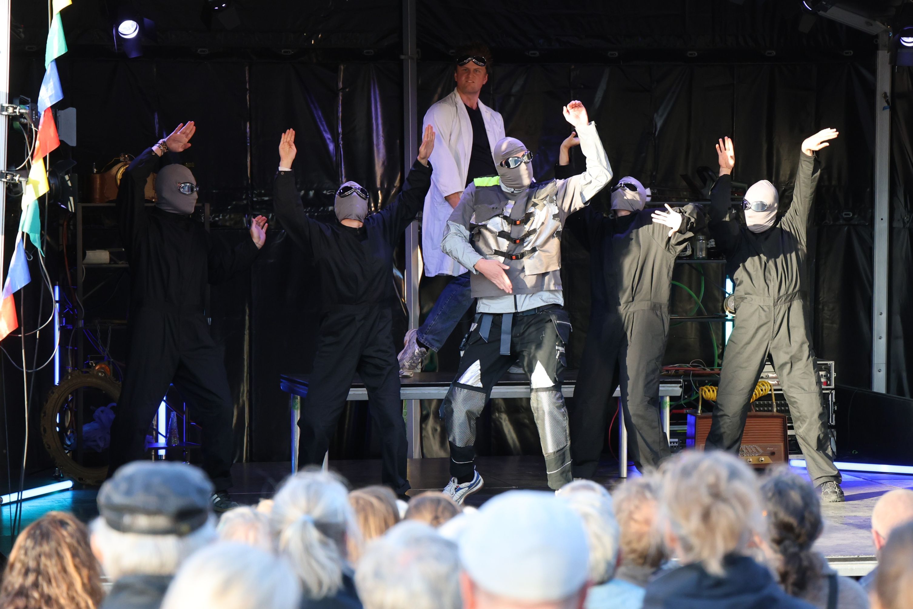 Kompagni47 gav en forsmag på deres kommende forestilling "Frank og Bot". Foto: John Ringstrøm