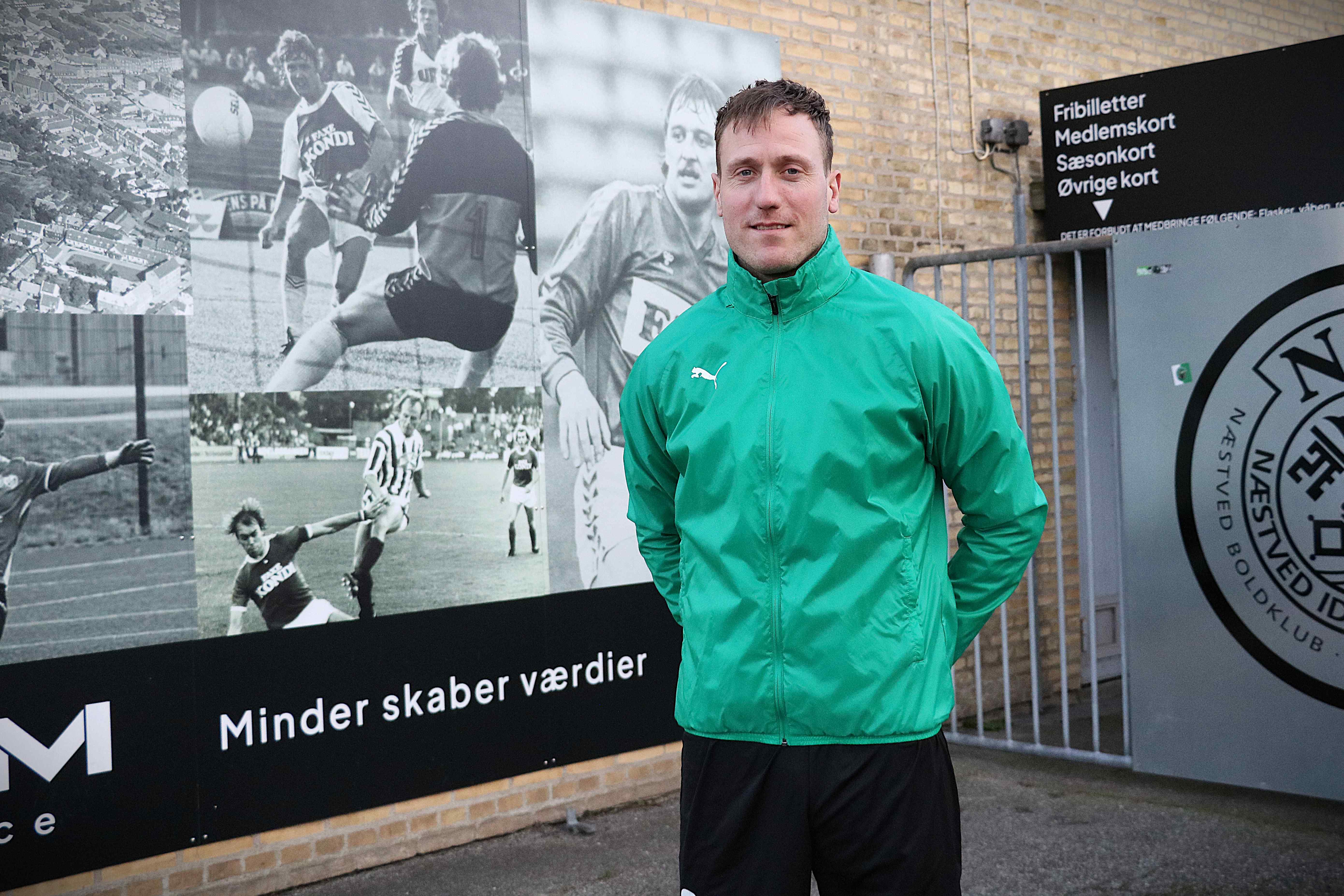Hvis der skal hænges en ny spiller op på "legende-væggen" ved indgangen til stadion, kan det meget vel blive Jesper Christiansen. Foto: John Ringstrøm
