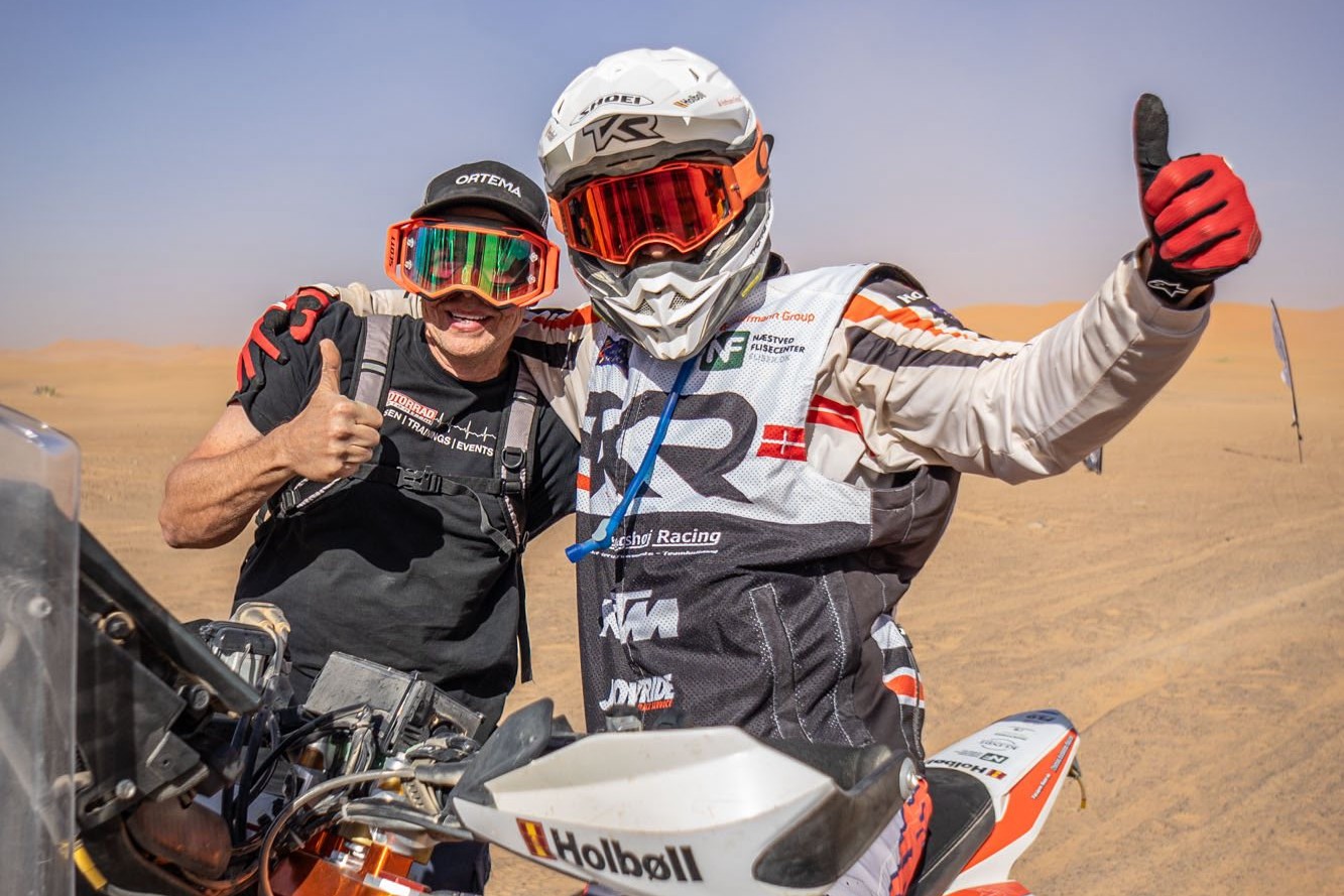 Thomas Kongshøj overvandt sygdom og kørte sig i mål i Marokko. Foto: Privat