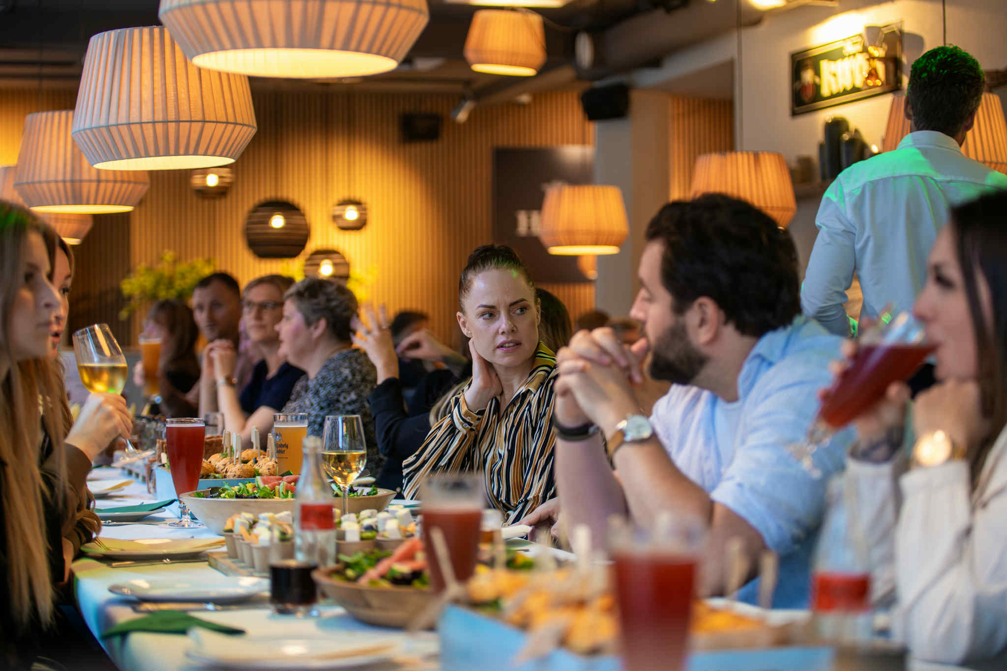 36 gæster samlede små 14.000 kroner ind til Sclerose-foreningen. Foto: Willmedia