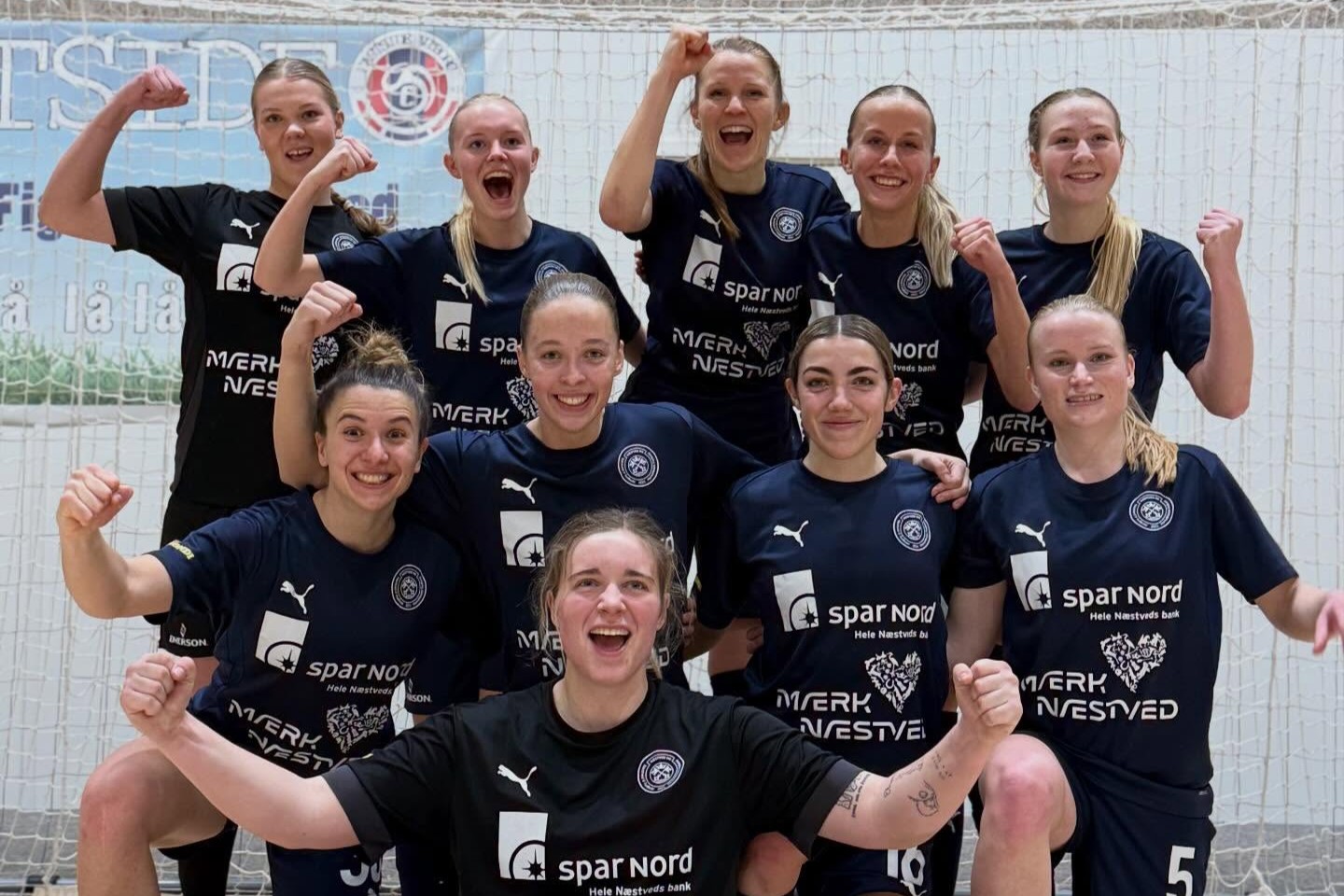 Glade Næstved HG-spillere efter semifinale-sejren i Viborg. Foto: Næstved HG