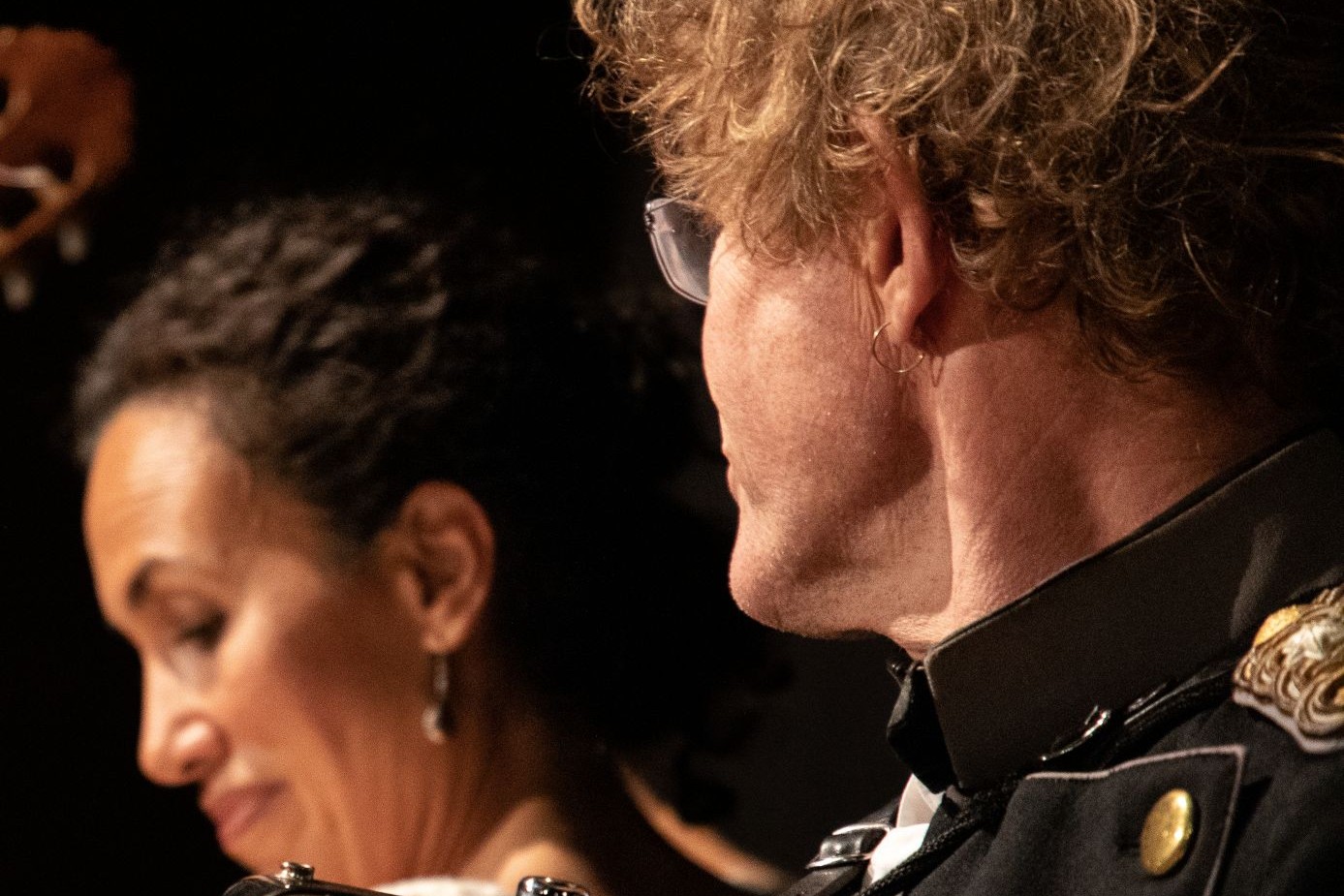 Kai Bredholt, skuespiller og fast medlem af Odin Teatrets ensemble i Holstebro fra 1990-2022. I 2016 grundlagde han Landsbylaboratoriet for at dykke ned i, hvad kultur og fællesskab egentlig betyder for en landsby som Idom-Råsted. Foto: Presse