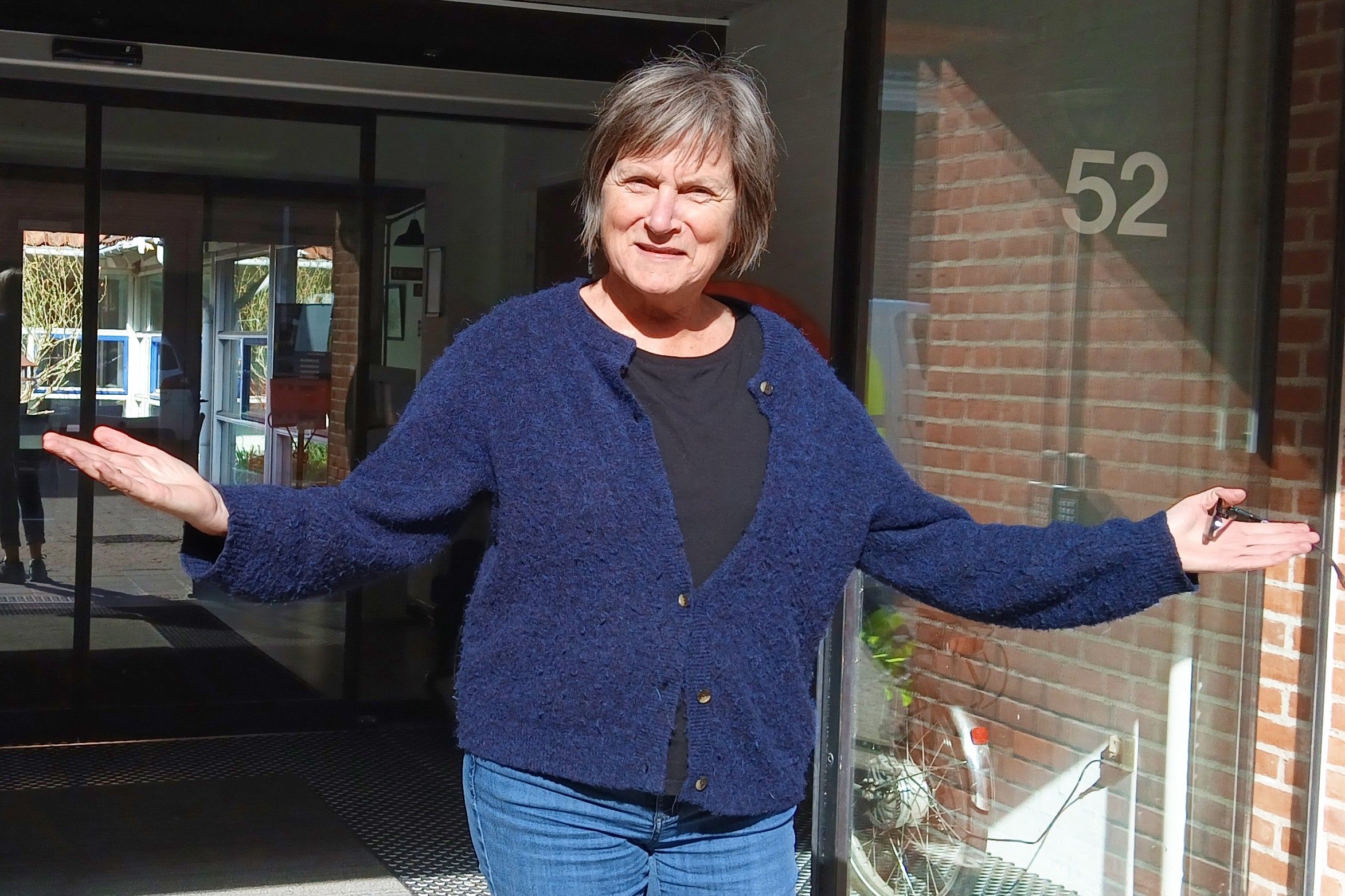 Annette Hansen er frivilligmedarbejder i Samlingshuset Farimagsvej. Her står hun for den daglige drift, herunder værtskab, koordinering og lokaleudlån. Til kick-off-arrangementet torsdag den 21. maj kan deltagerne komme med idéer og ønsker til, hvad Samlingshuset Farimagsvej skal byde på. Foto: Næstved Kommune