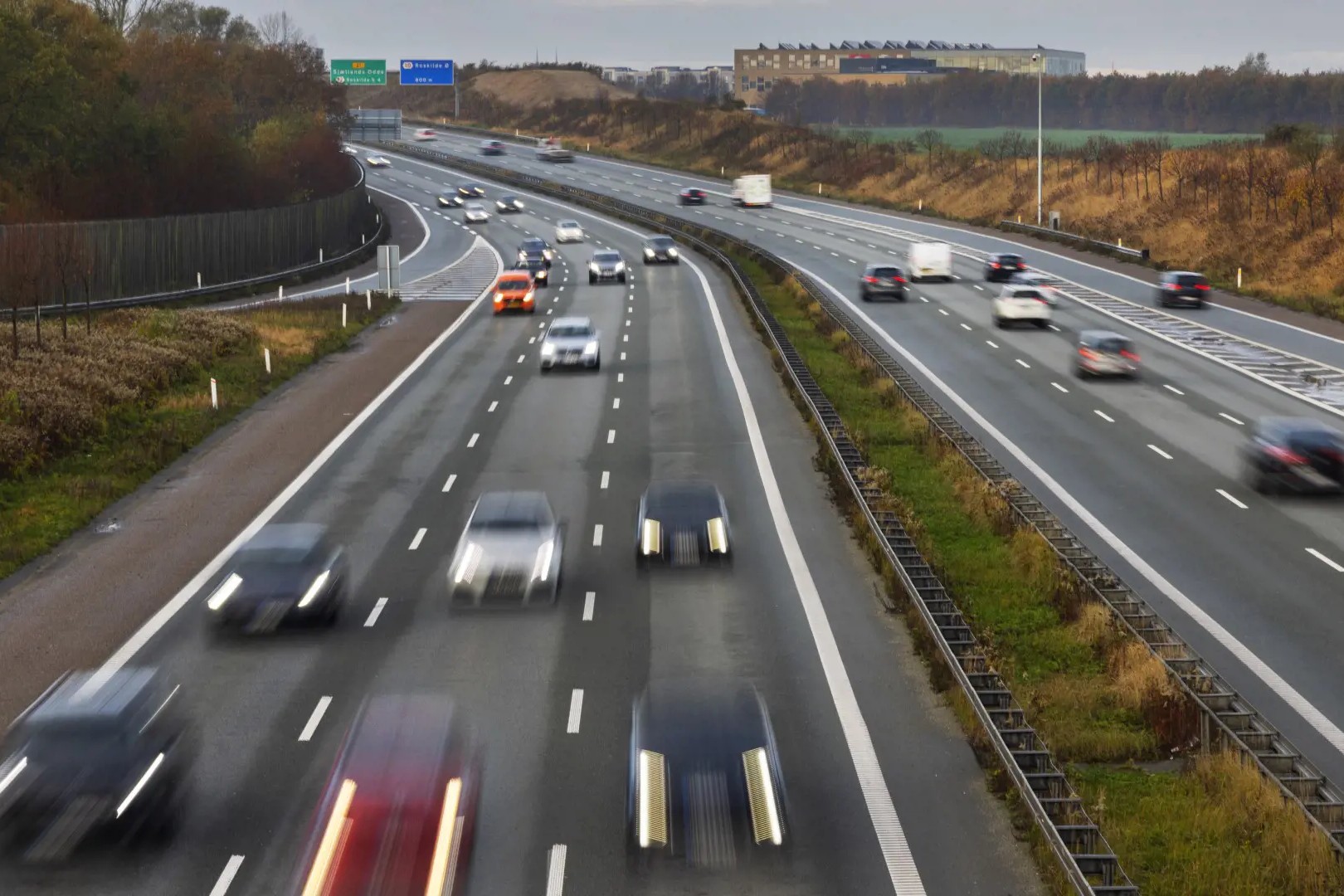 - Først skal vi have Næstvedmotorvejen og dernæst er det oplagt at gå videre med tværmotorvejen, mener Carsten Rasmussen. Foto: Region Sjælland